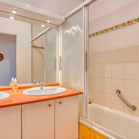 Mestras Apartman *